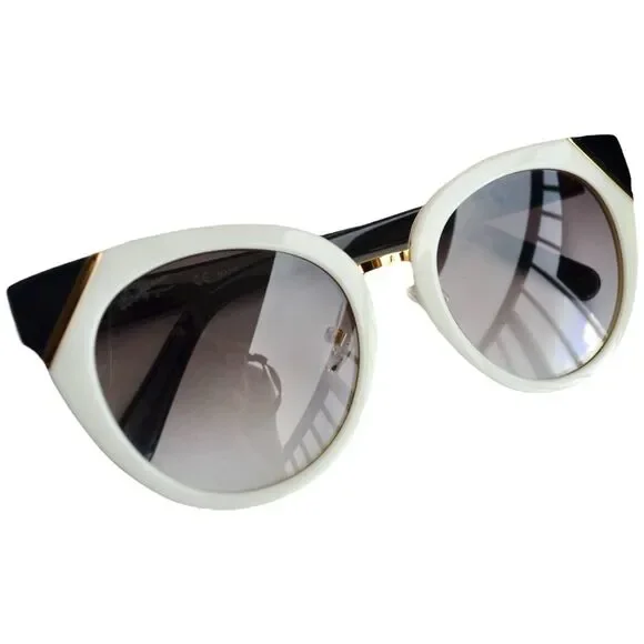 Salvatore Ferragamo SF835S Sunglasses Ivory/Dark Plum, 100% Authentic for Women - Picture 15 of 16